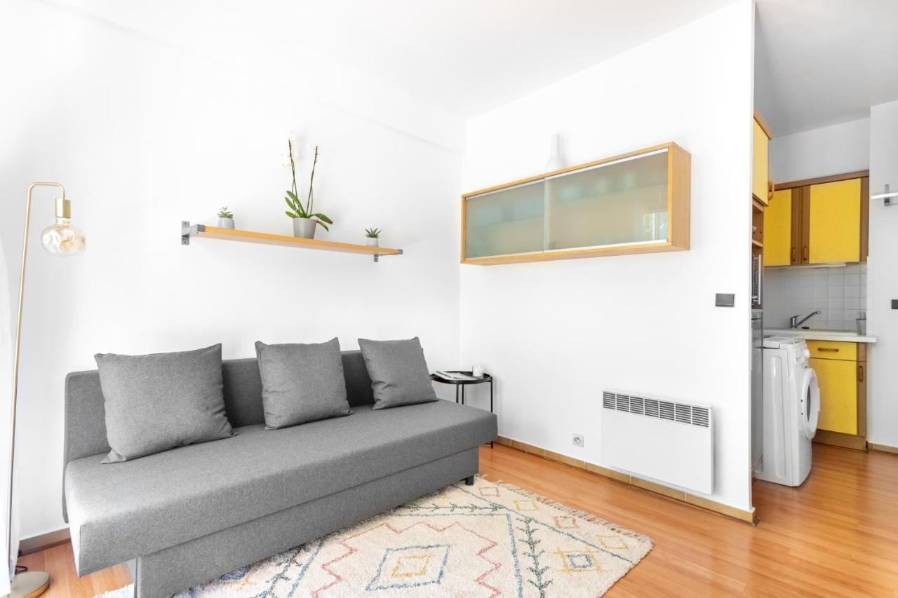 Tranquil 1 Bedroom Close To The Beach With Terrace - Dodo Et Tartine Кари Ле Рует Екстериор снимка